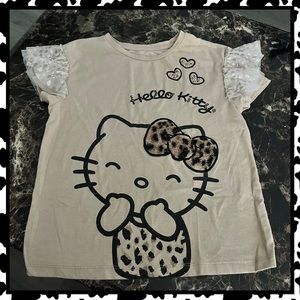 🐾Hello Kitty Animal Print T-Shirt Size 8🐾